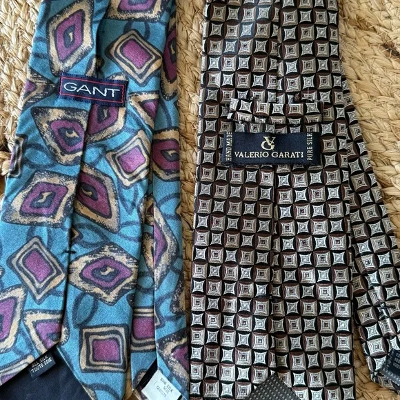 Geometric Patterned Men's Ties Set - Picture 4 of 6